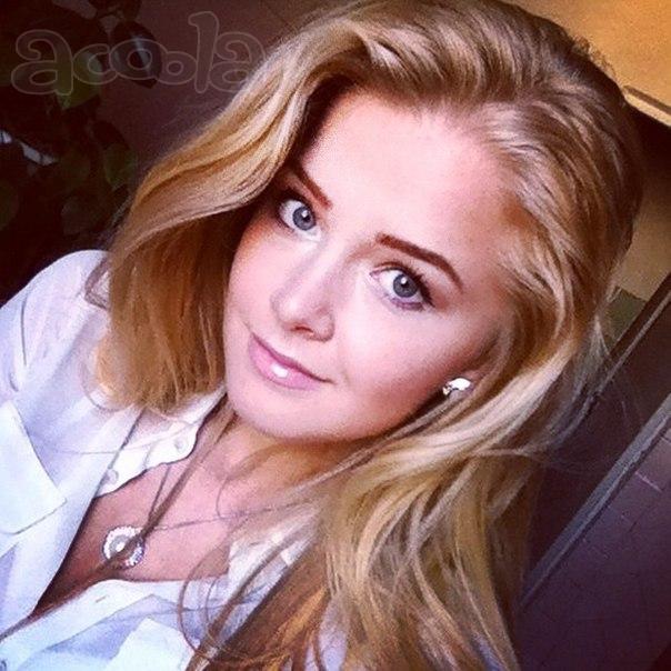 Наполняю телесной любовью массажем